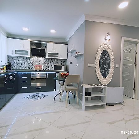 Little Palace Blue Apartment İstanbul Dış mekan fotoğraf