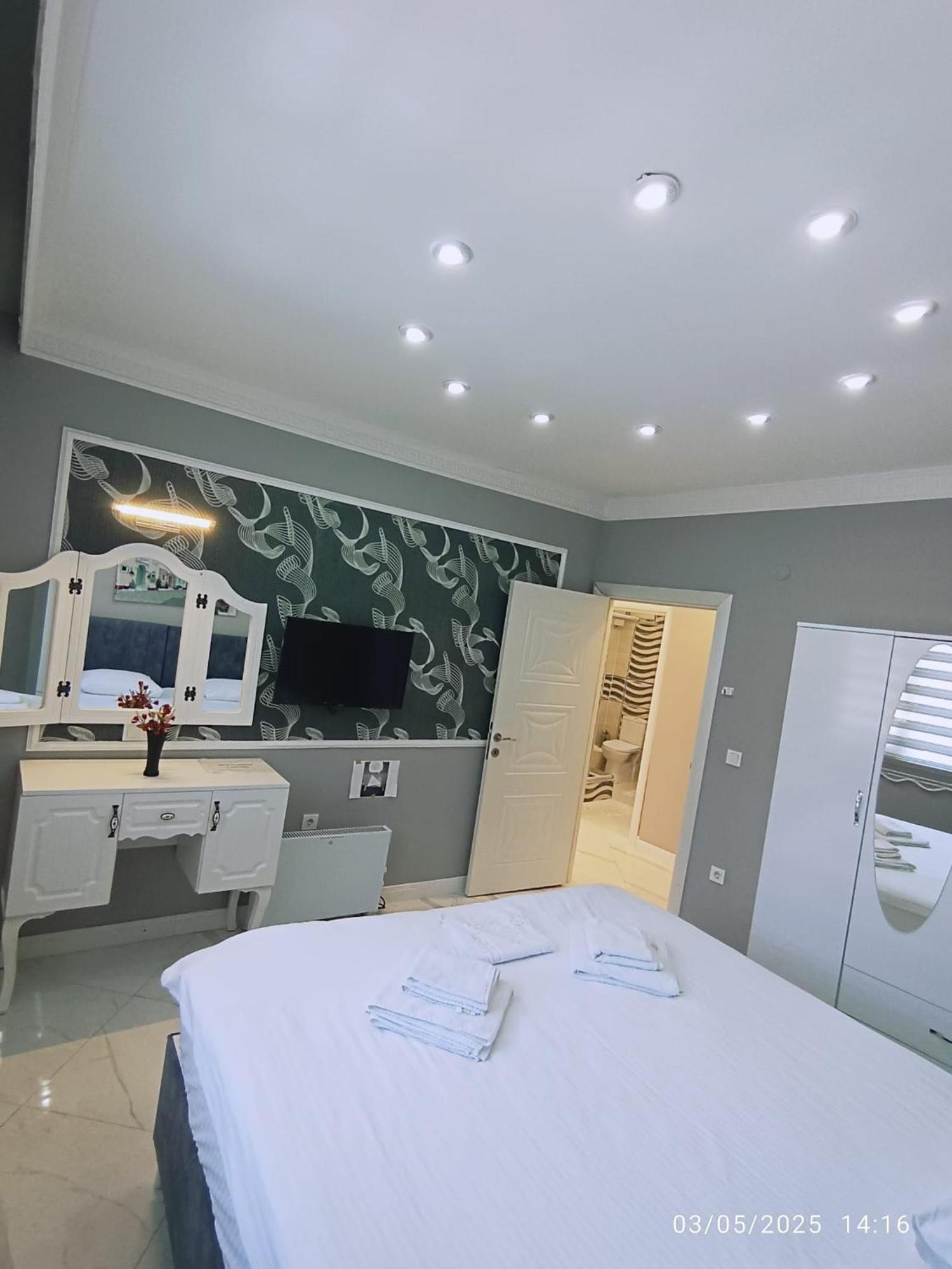 Little Palace Blue Apartment İstanbul Dış mekan fotoğraf